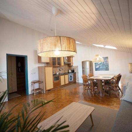 Modra Luna- Apartment With Terrace Izola Exterior foto