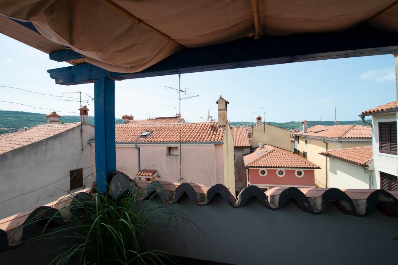Modra Luna- Apartment With Terrace Izola Exterior foto